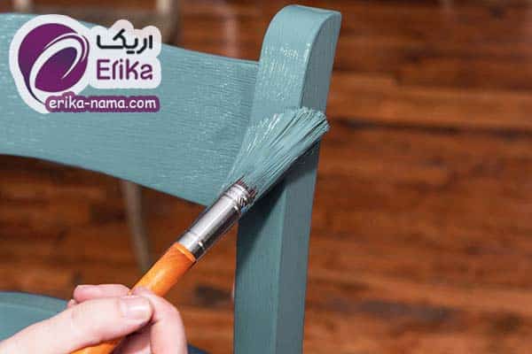 نقاشی صندلی و مبلمان با رنگ پلاستیک